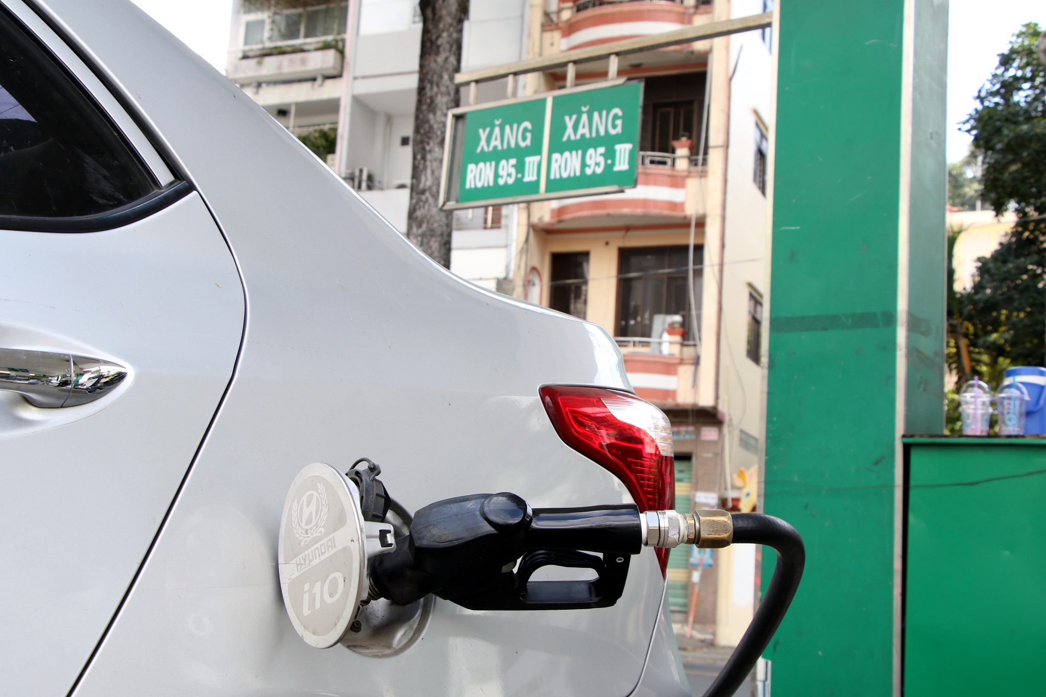 Giá xăng dầu đồng loạt giảm từ ngày 21/03/2022